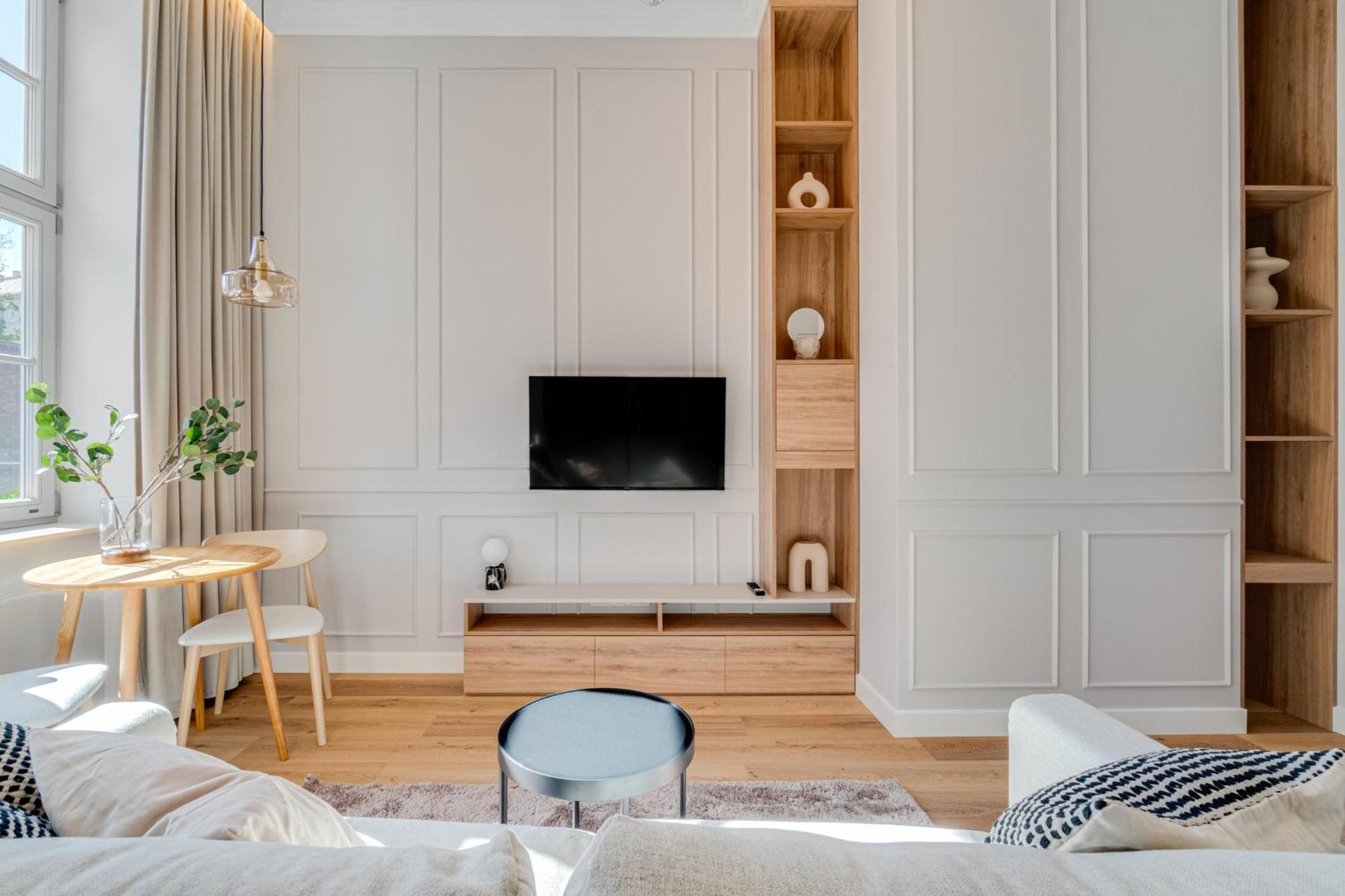Poniatowskiego Parkside Studio~Parking And Lift Βρότσλαβ Εξωτερικό φωτογραφία
